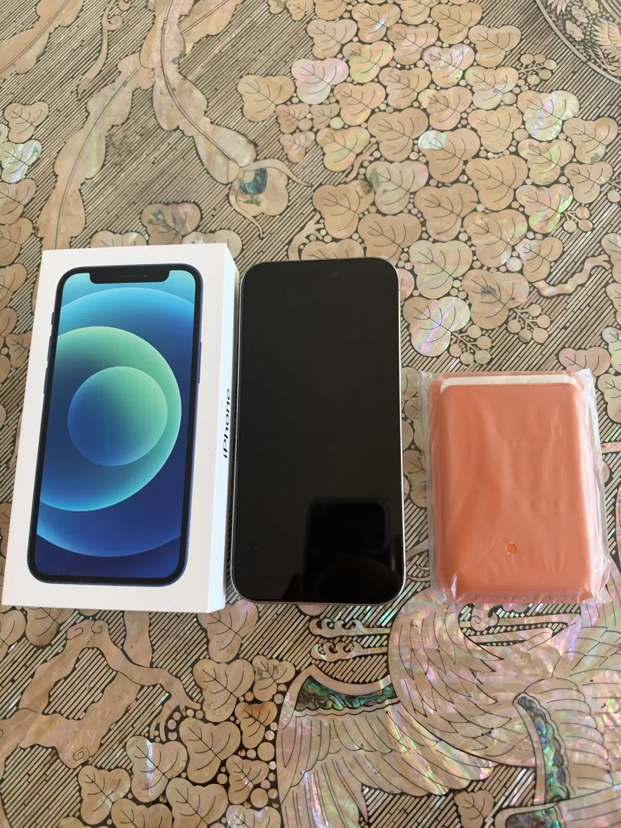 아이폰 15프로 256GB 티타늄 컬러 박스포함