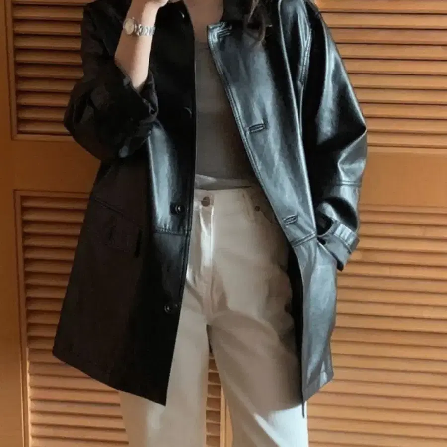 모니크 에코 레더 자켓