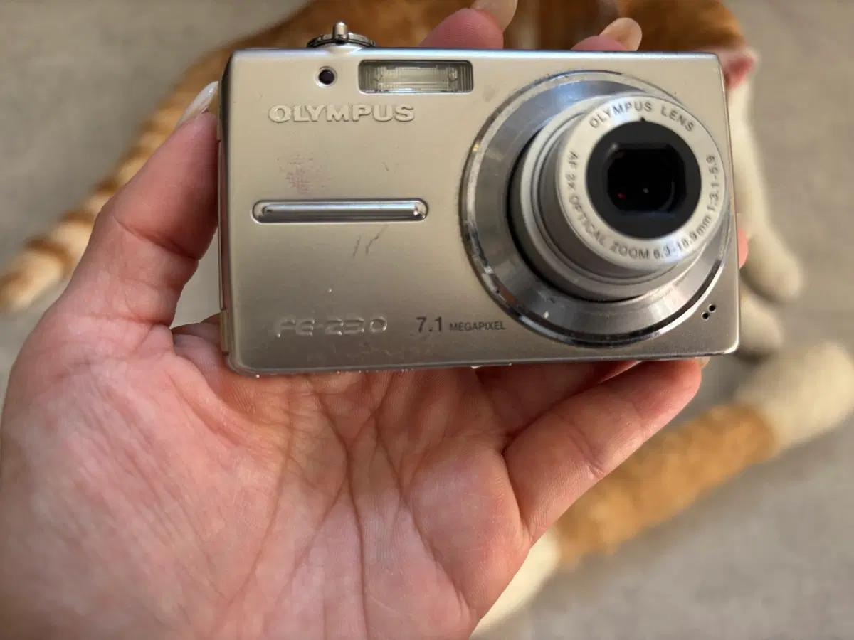 올림푸스 FE-230 카메라 (초점 안잡힘)