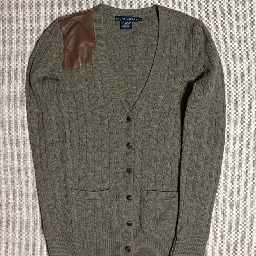 Ralph Lauren 울 캐시미어 가디건 (램스킨 패치)