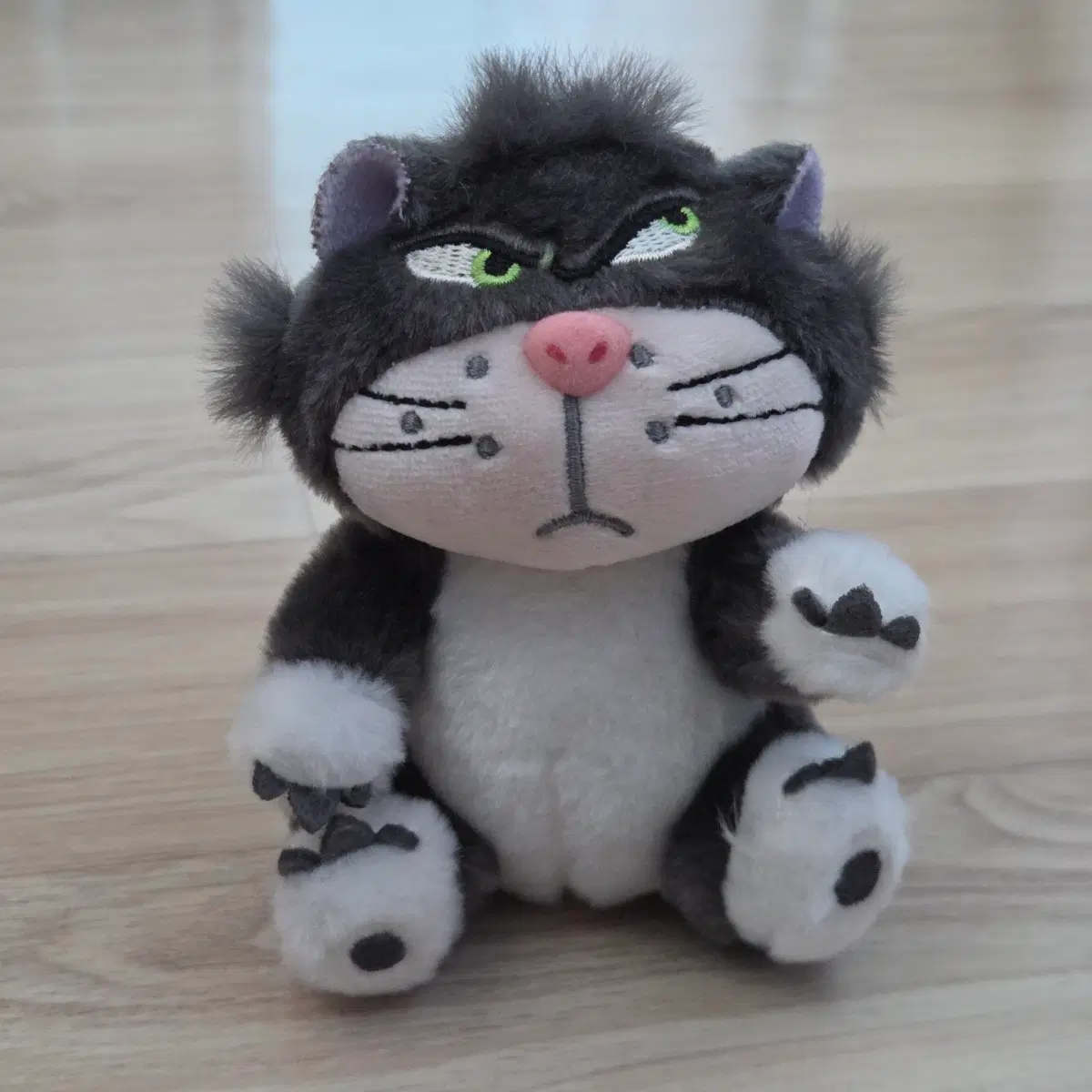신데렐라 루시퍼 고양이 키링