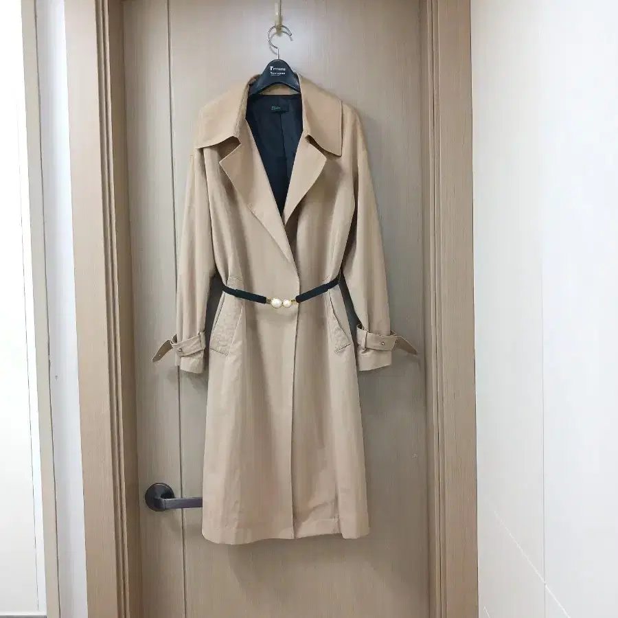 베네통 트렌치 코트