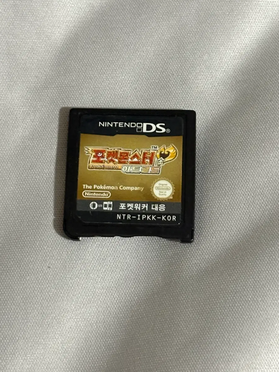 닌텐도ds 포켓몬스터 하트골드 알칩 판매합니다