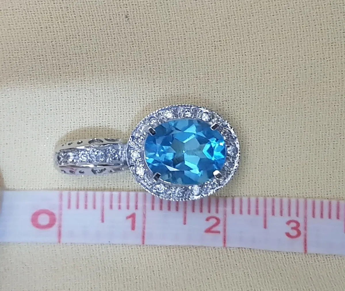 14k 블루 토파즈 펜던트