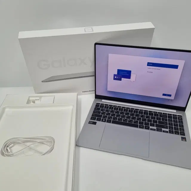 삼성 갤럭시북4 프로 NT960XGK-KD72S 코어울트라7 32GB 1TB 터치스크린