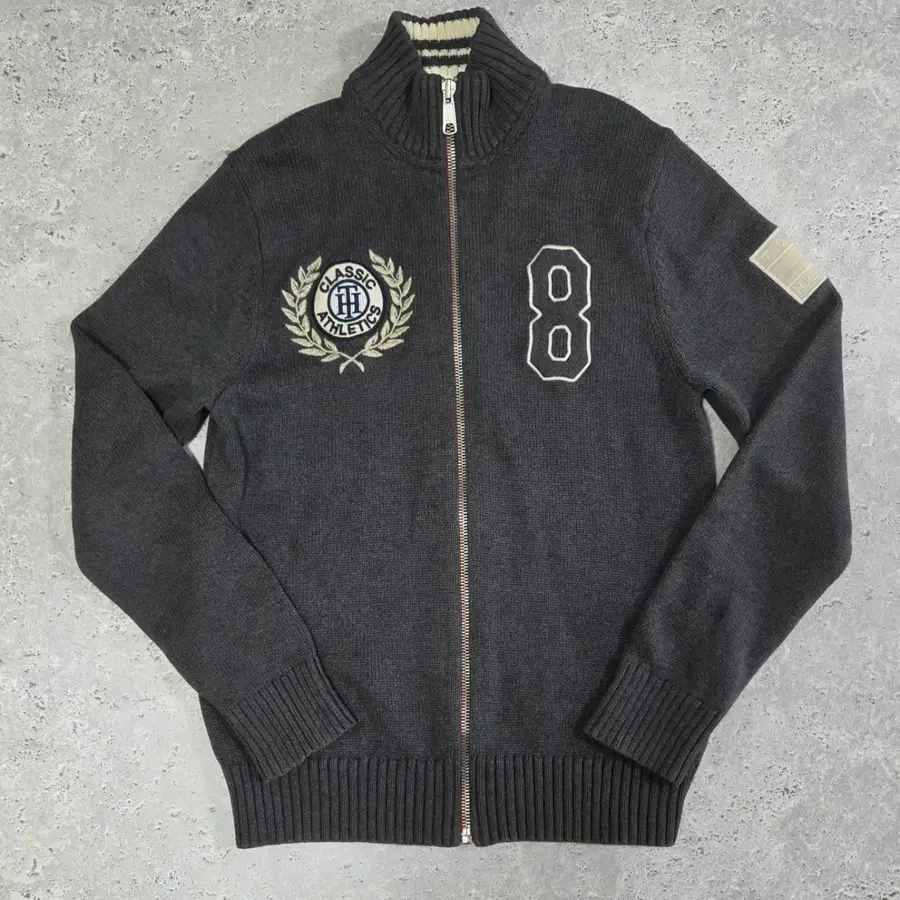 TOMMY HILFIGER 니트집업/132