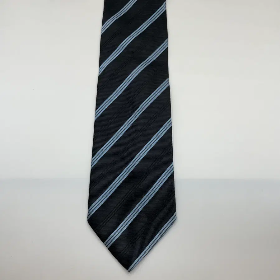 974) (Ermenegildo zegna) 에르메네질도제냐 패턴 넥타이
