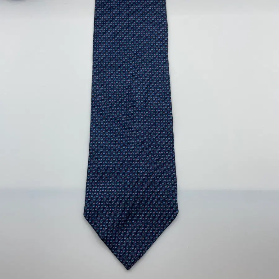 981) (Ermenegildo zegna) 에르메네질도제냐 패턴 넥타이