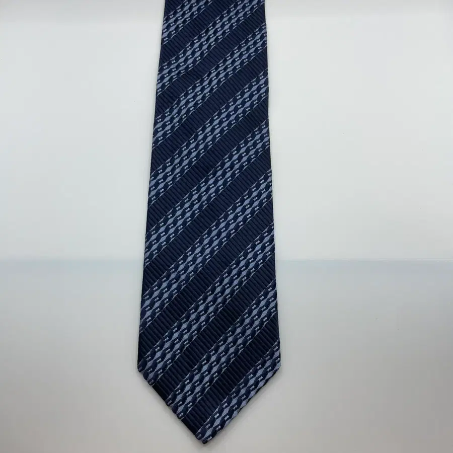 982) (Ermenegildo zegna) 에르메네질도제냐 패턴 넥타이