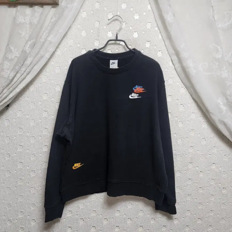 나이키 티셔츠 여성100