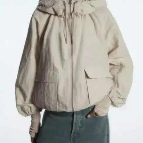 COS 테크니컬 후트 린넨 파카자켓