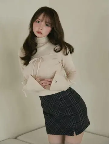 andmary Lilian 리본 탑 아이보리