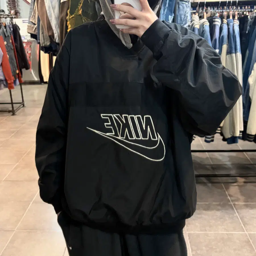 [NO.9] NIKE 나이키 빅로고 웜업 블랙