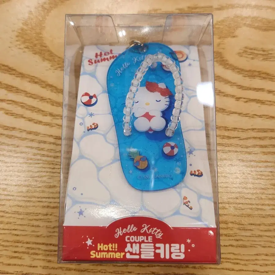 산리오 핫썸머 헬로키티 샌들 키링