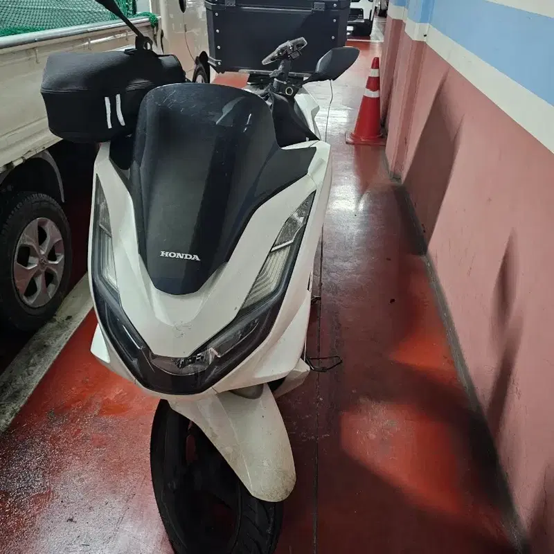 혼다 pcx125 21년식 팝니다