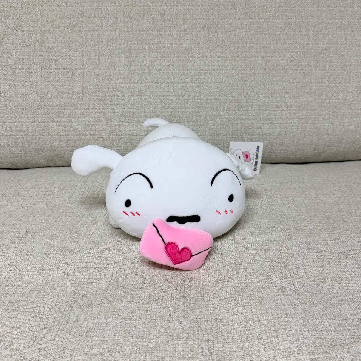정품 짱구는 못말려 바디모찌쿠션 러브레터 흰둥이