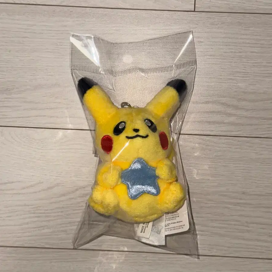 포켓몬스터 피카츄 별 인형 키링