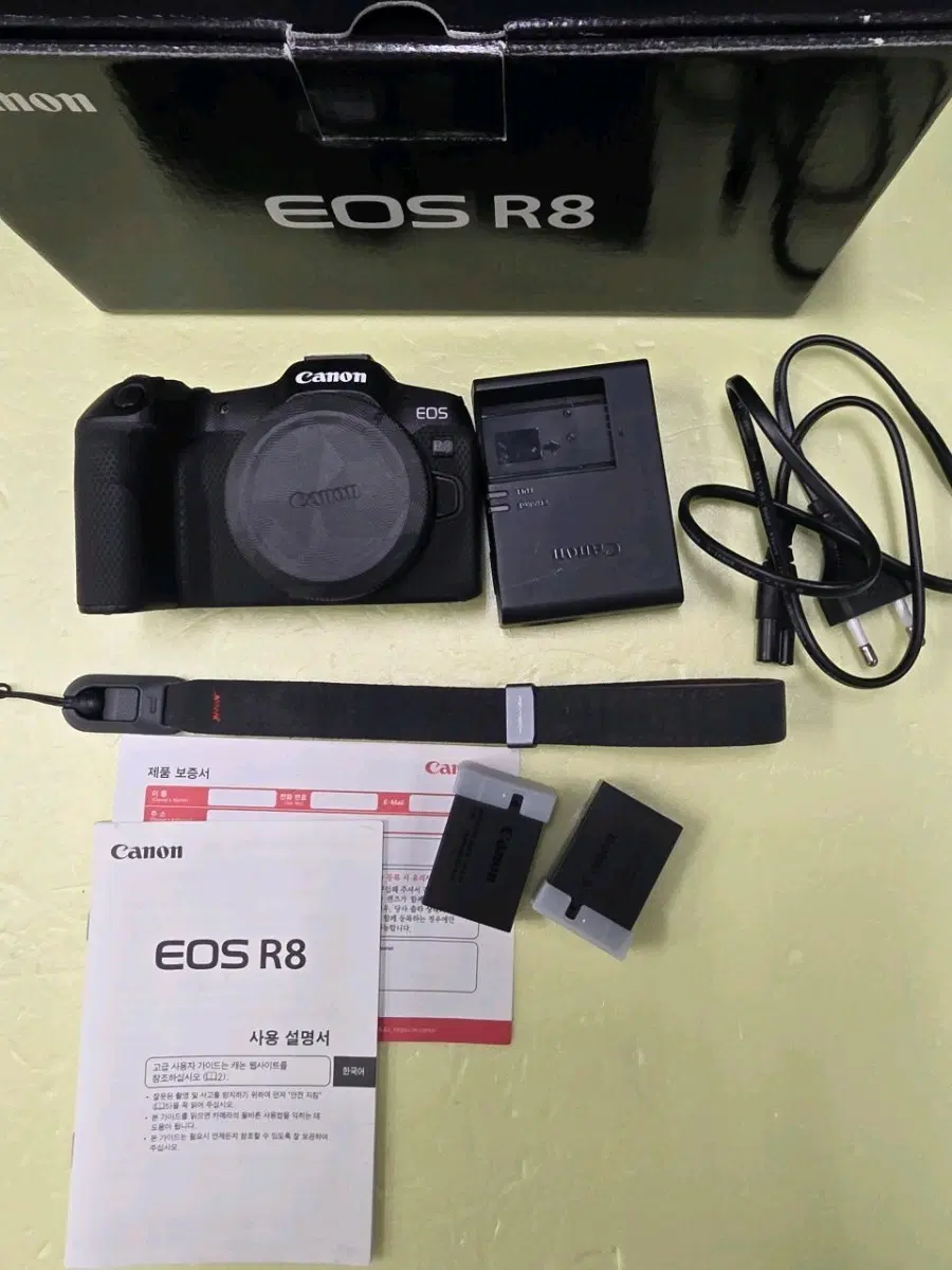 캐논r8,캐논eos r8 민트급 풀박스 팔아요 추배x2드립니다