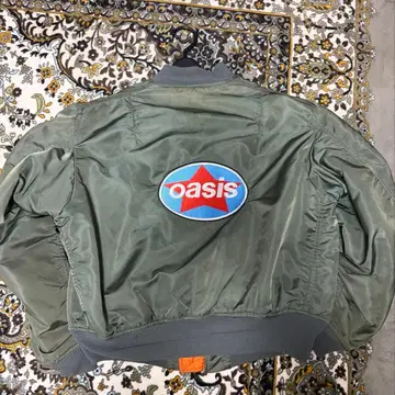 oasis staff MA-1 Alpha 나스카와 텐신 착용