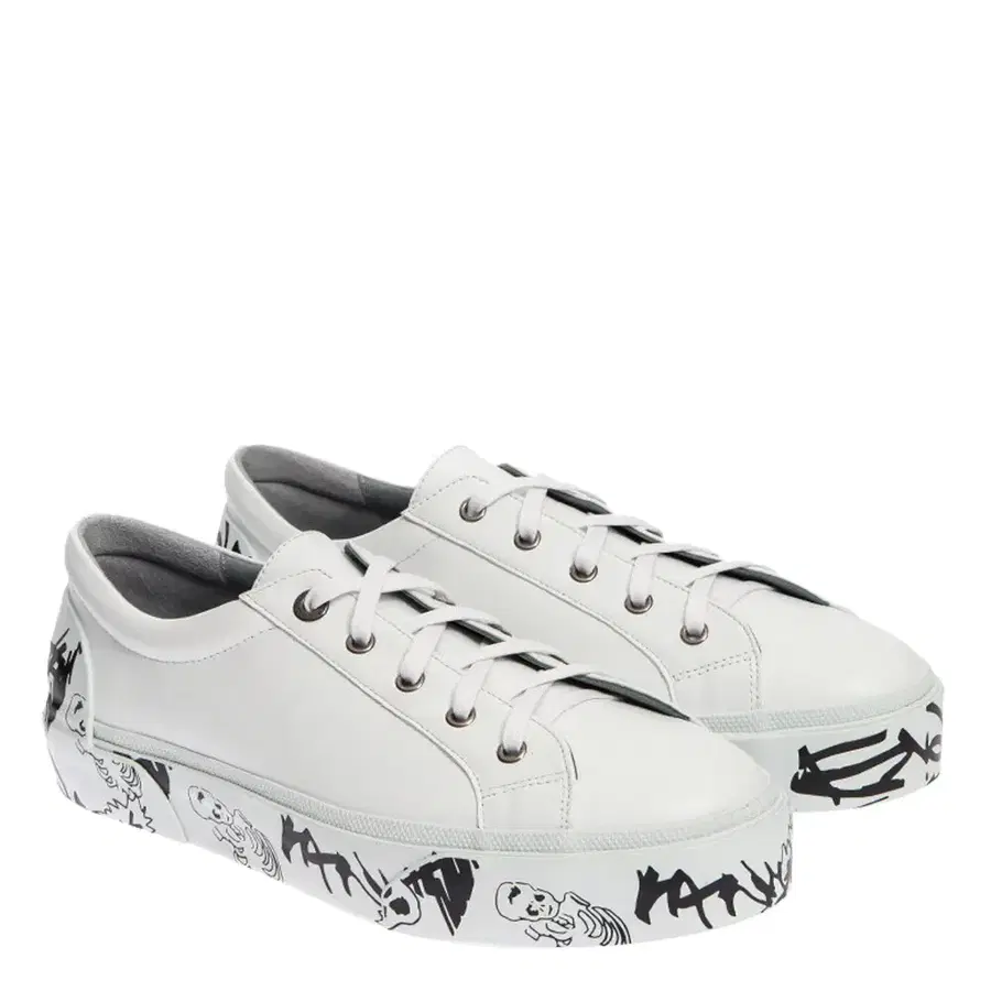 Lanvin trainers graffiti detail leather sneakers
