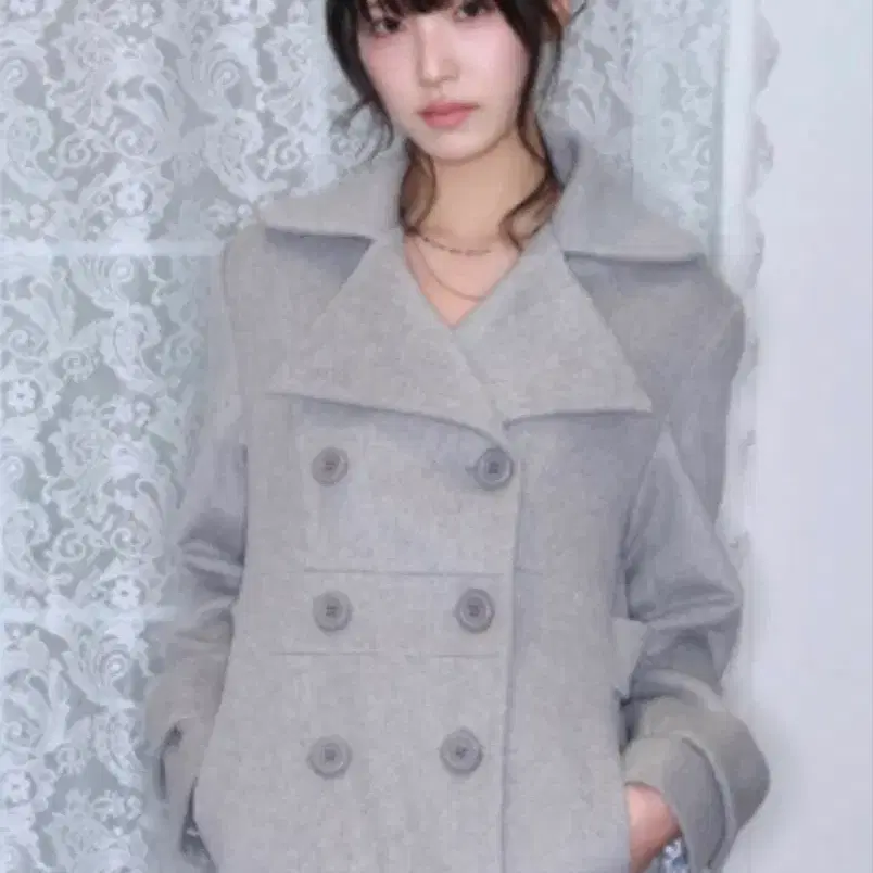 애즈온 포이 숏코트 그레이