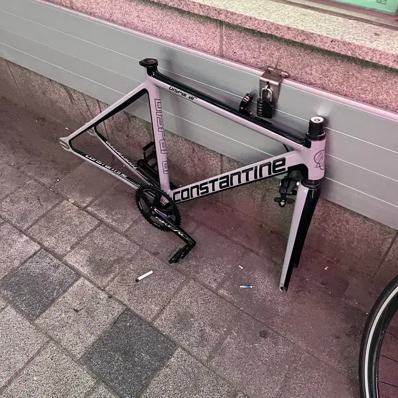 콘스탄틴 디스페랄 25
