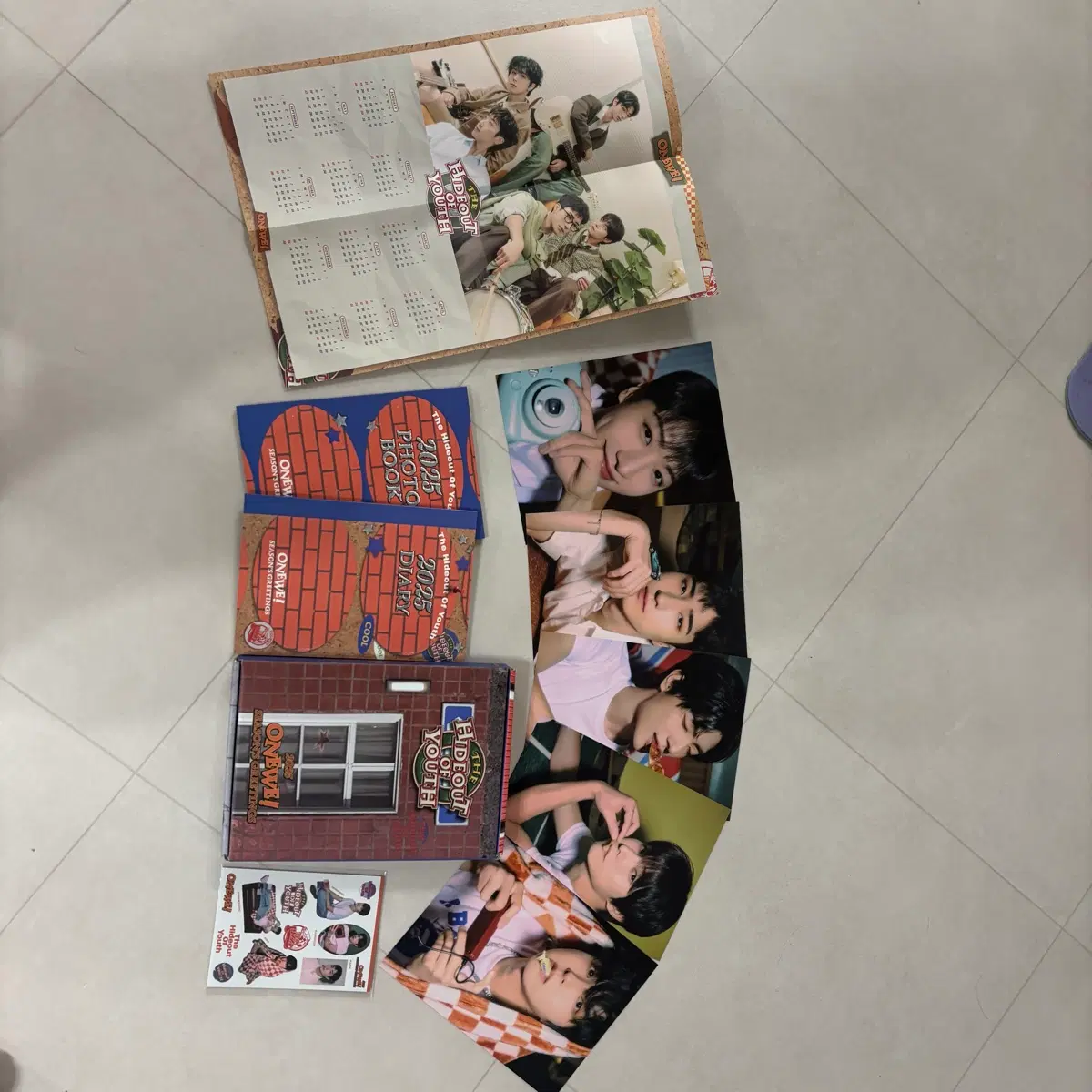 원위 2025 시즌그리팅 입니다