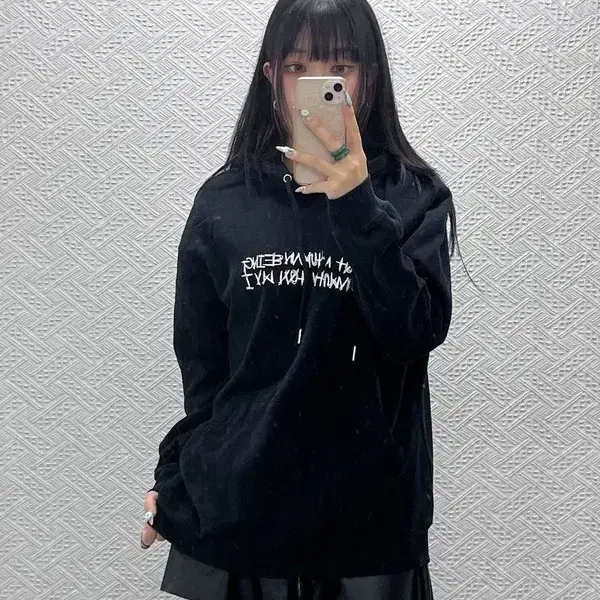 아임낫어휴먼비잉 스트릿 레터링 기모 후드티 L C14964