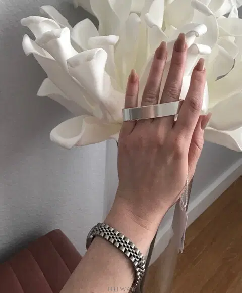 Maison Margiela 11 finger ring