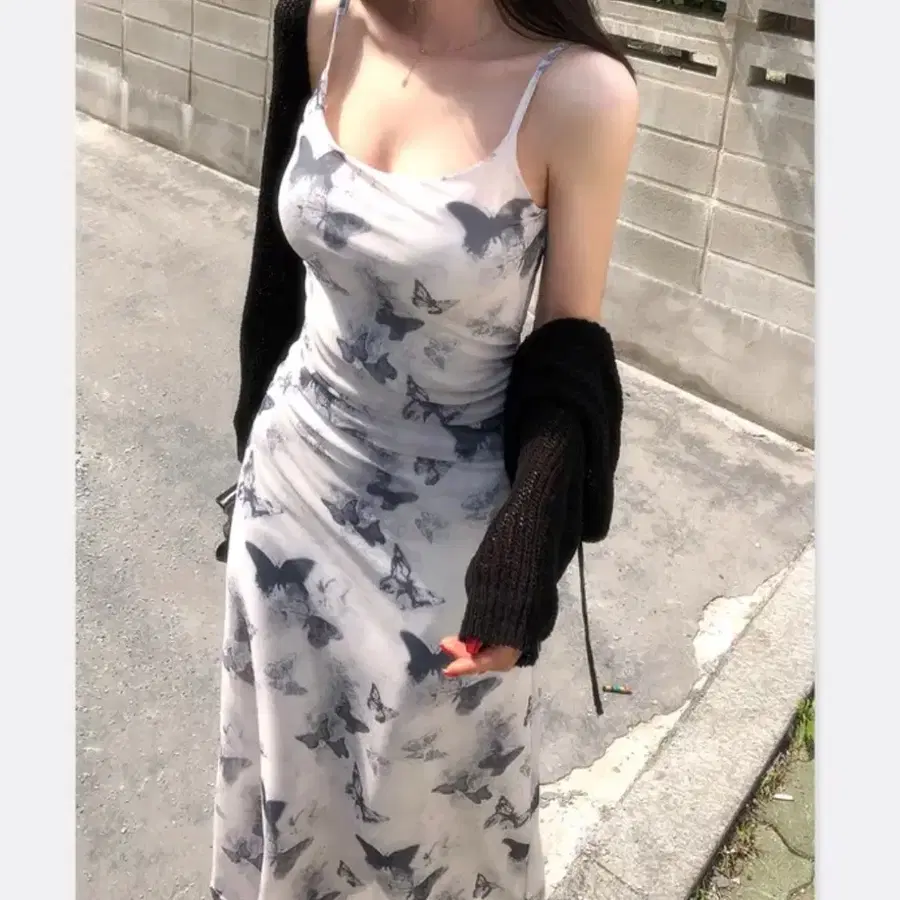 나비 나시 원피스 백예린깔 에이블리