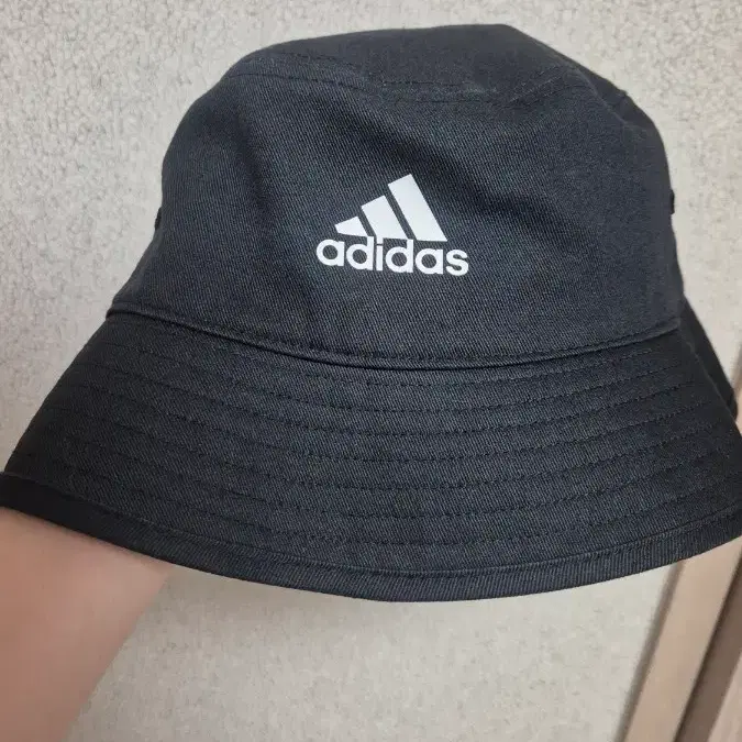 아디다스 코튼 버킷햇 벙거지 모자 H36810