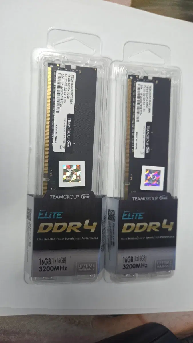 [미개봉] 새상품 DDR4-3200 16GB