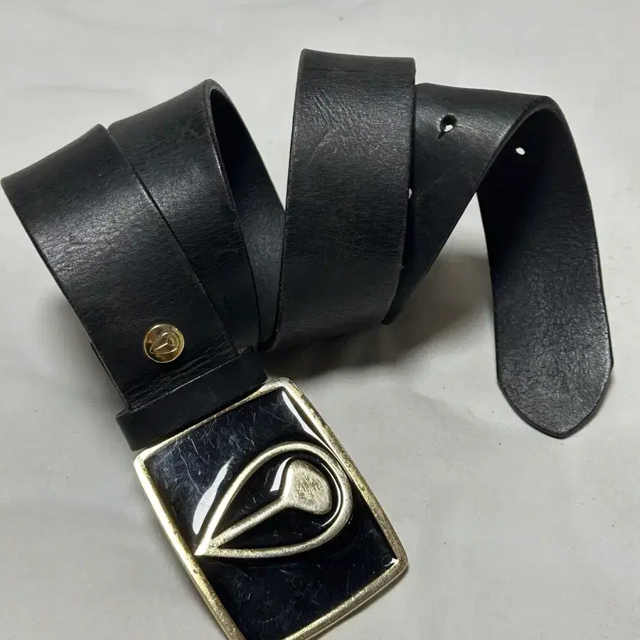 Nixon Enamel Icon II 천연가죽 벨트
