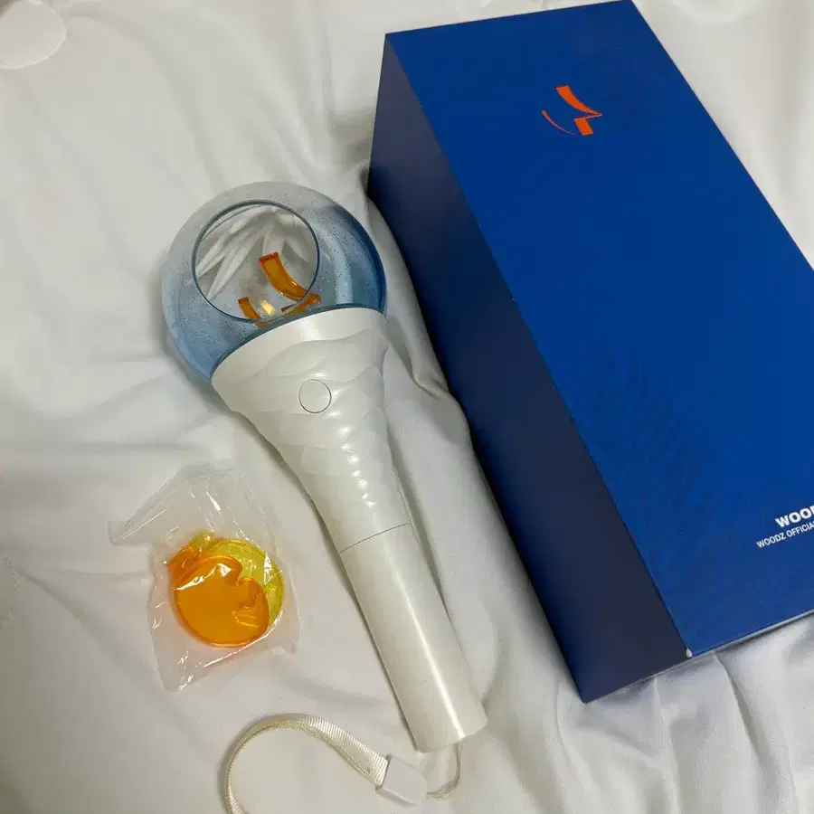 조승연 우즈 응원봉 낭만봉