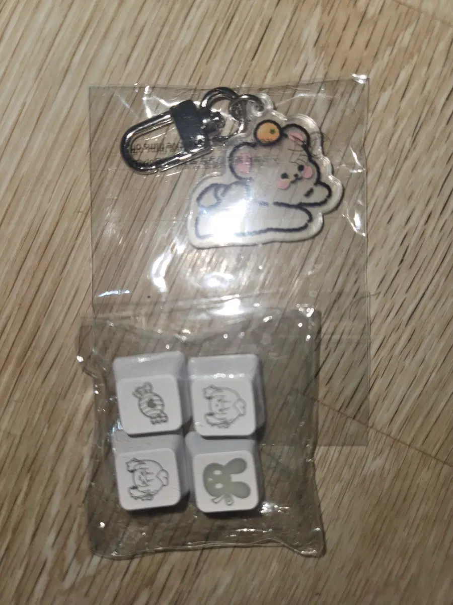 (급처 떨이) 늪지대 리타 키캡 및 멋사 키링
