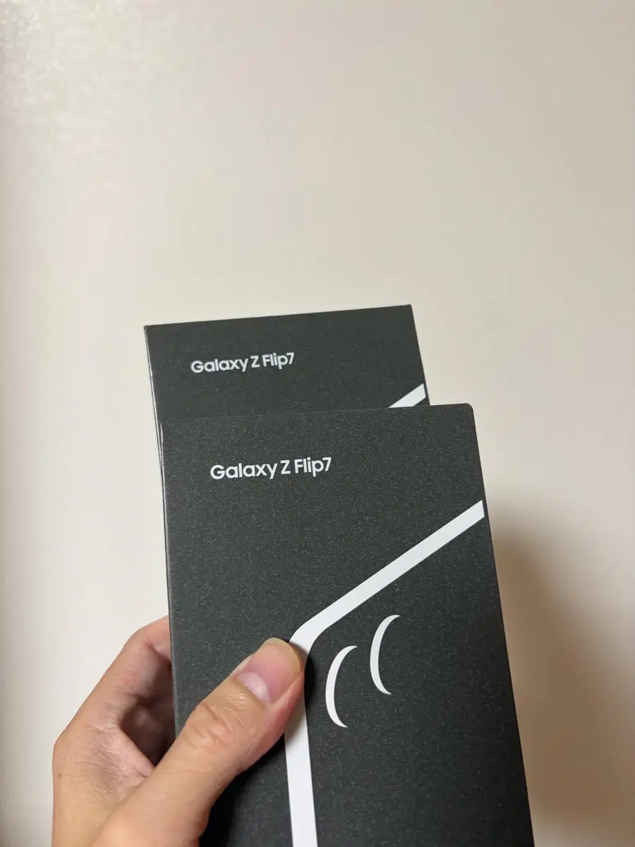 갤럭시Z플립7 256G 미개봉자급제(케이스,유리)