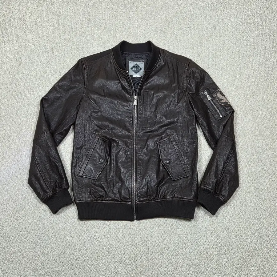 [지프] 램스킨 이글 와펜 MA-1 레더 봄버 자켓 | A00903