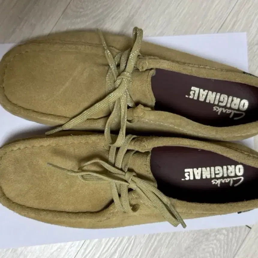 클락스 우먼 왈라비 고어텍스 245