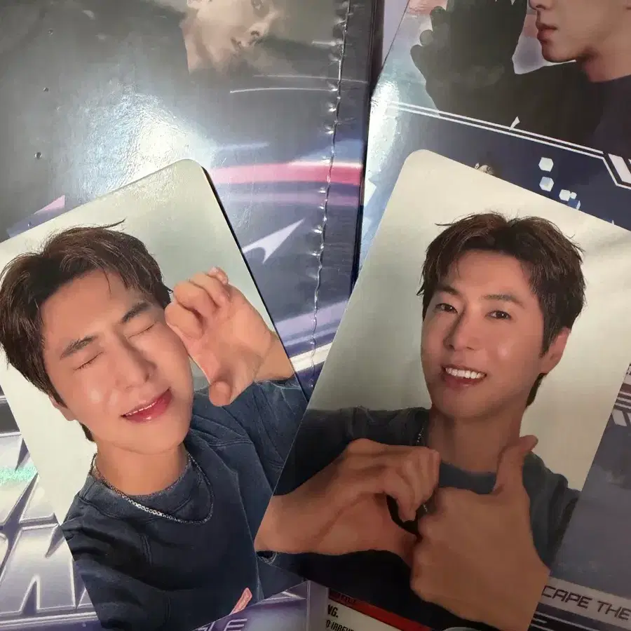 유노윤호 팬싸 포카2장 + 앨범2장 일괄 판매