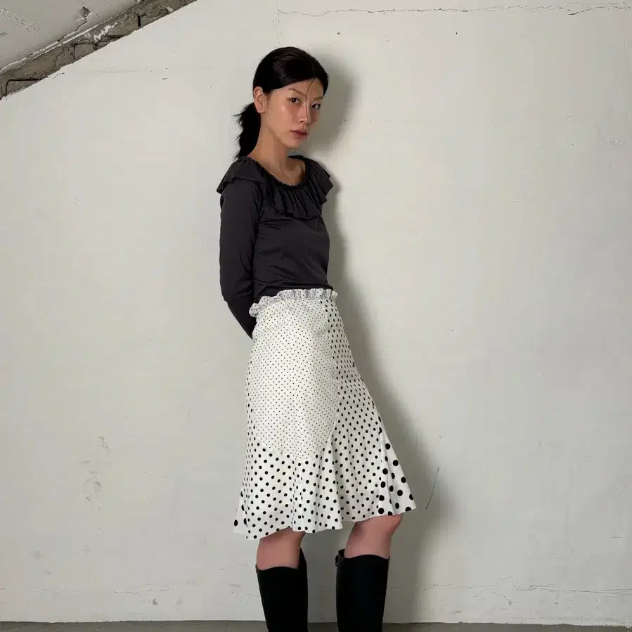 빼쉬쁠라뜨 Frill tencel t-shirt(Charcoal)
