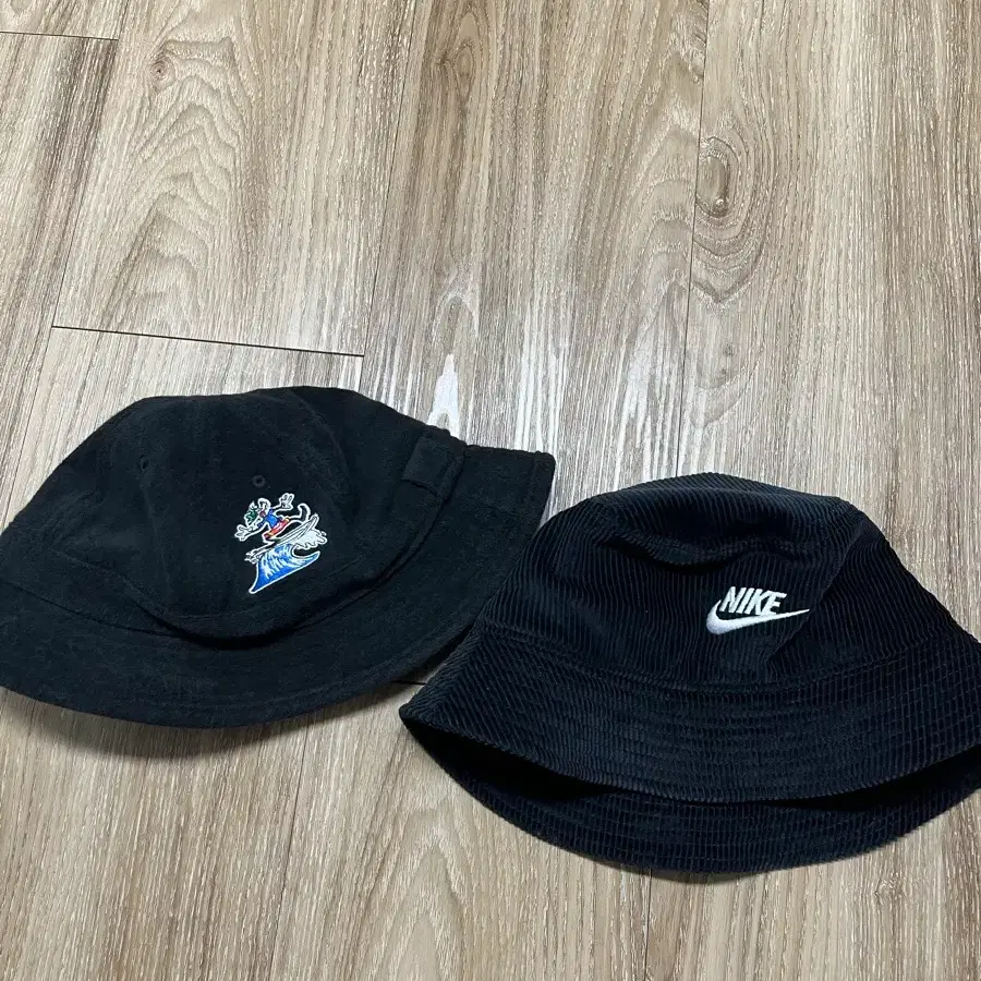 나이키 코듀로이/ 아디다스x디즈니 구피 버킷햇 58 일괄
