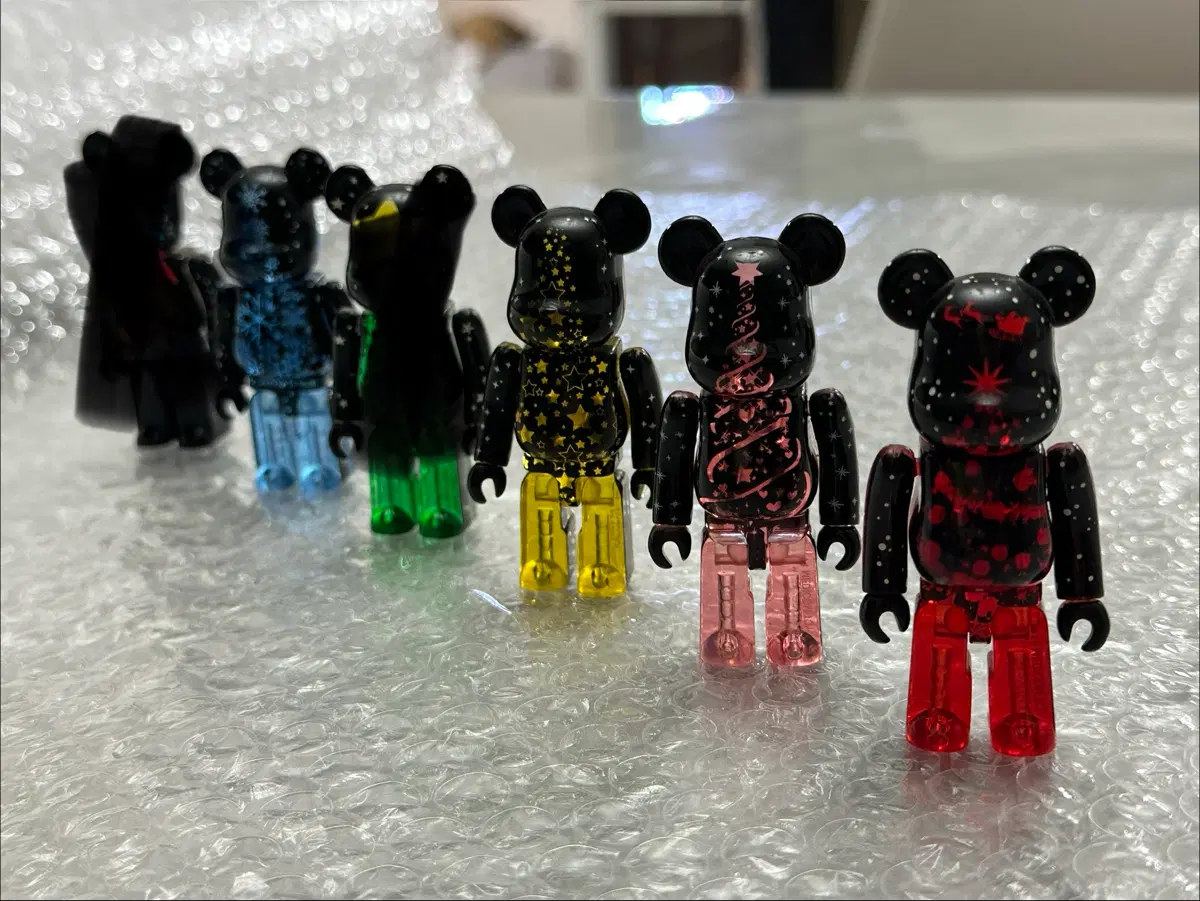 메디콤 토이(Medicom Toy) 크리스마스 베어브릭 4종 세트