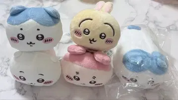 치이카와 (먼작귀) 누워있는 봉제 인형
