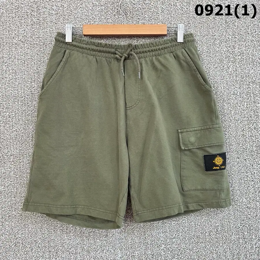 지프 반바지 카키색 포켓 디자인 XL