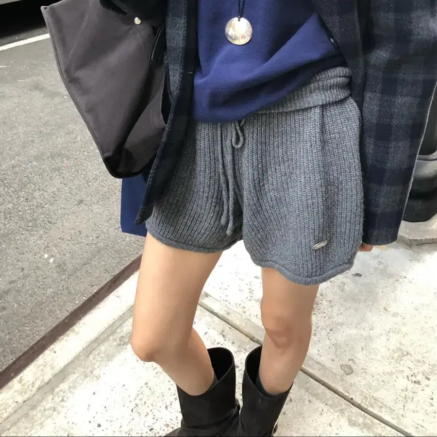 호와스- Cle Knit Shorts