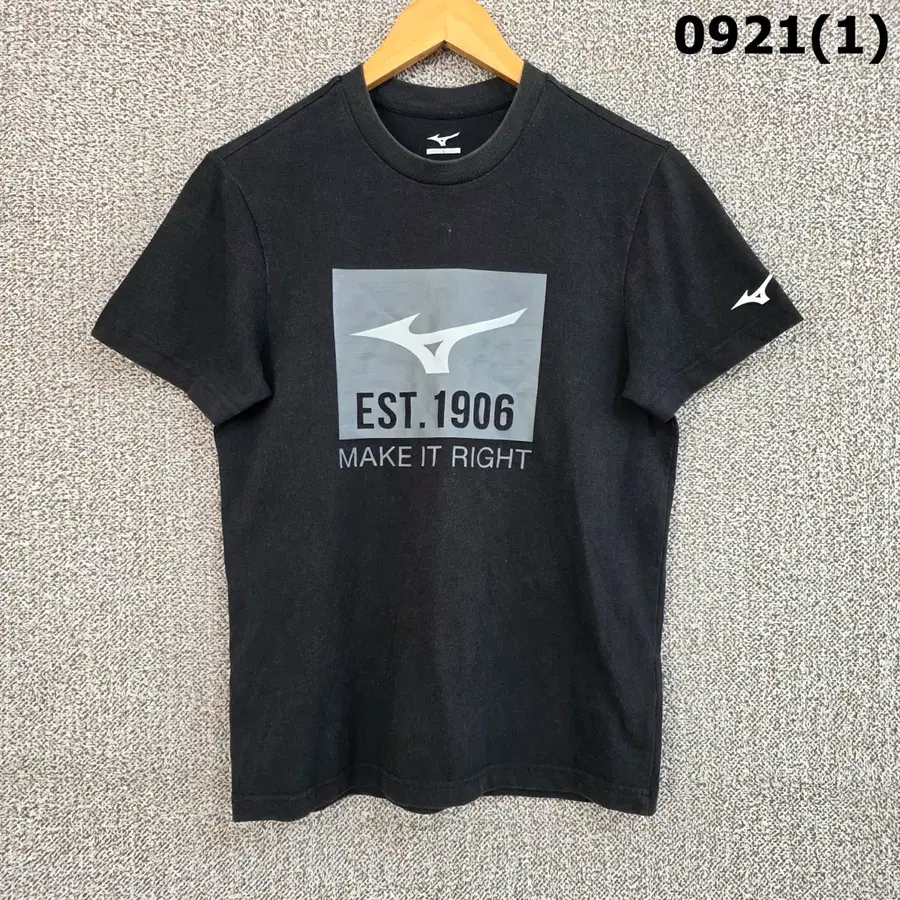 미즈노 반팔 티셔츠 블랙 EST. 1906 s