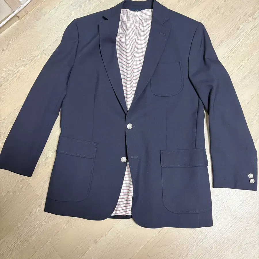 브룩스 브라더스 클래식핏 아카이브 2버튼 은장 블레이저 네이비 / 은장버튼 / 후크벤트