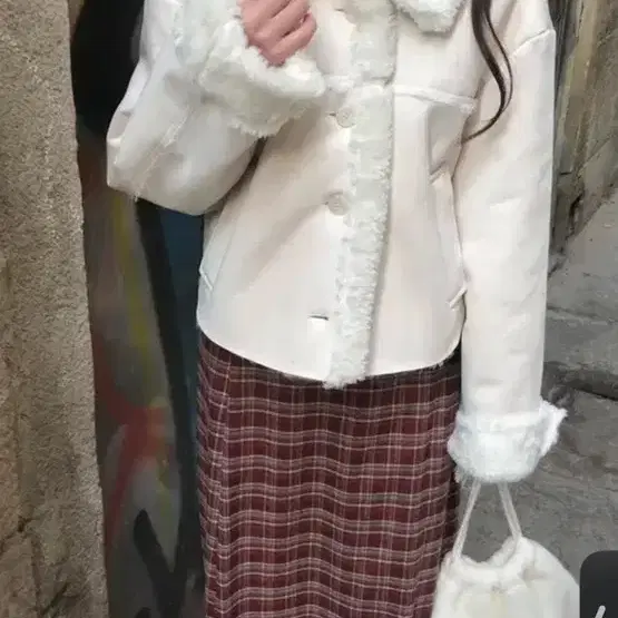 미니포에 메이드 바닐라 크림 무스탕