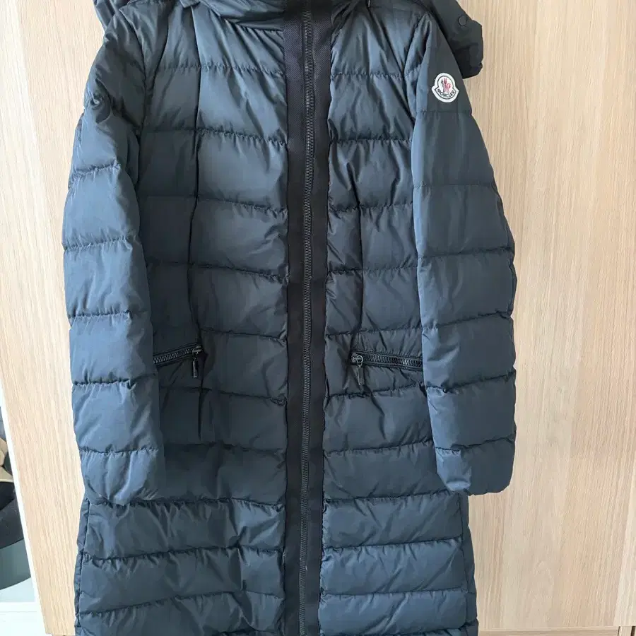 몽클레어 패딩
