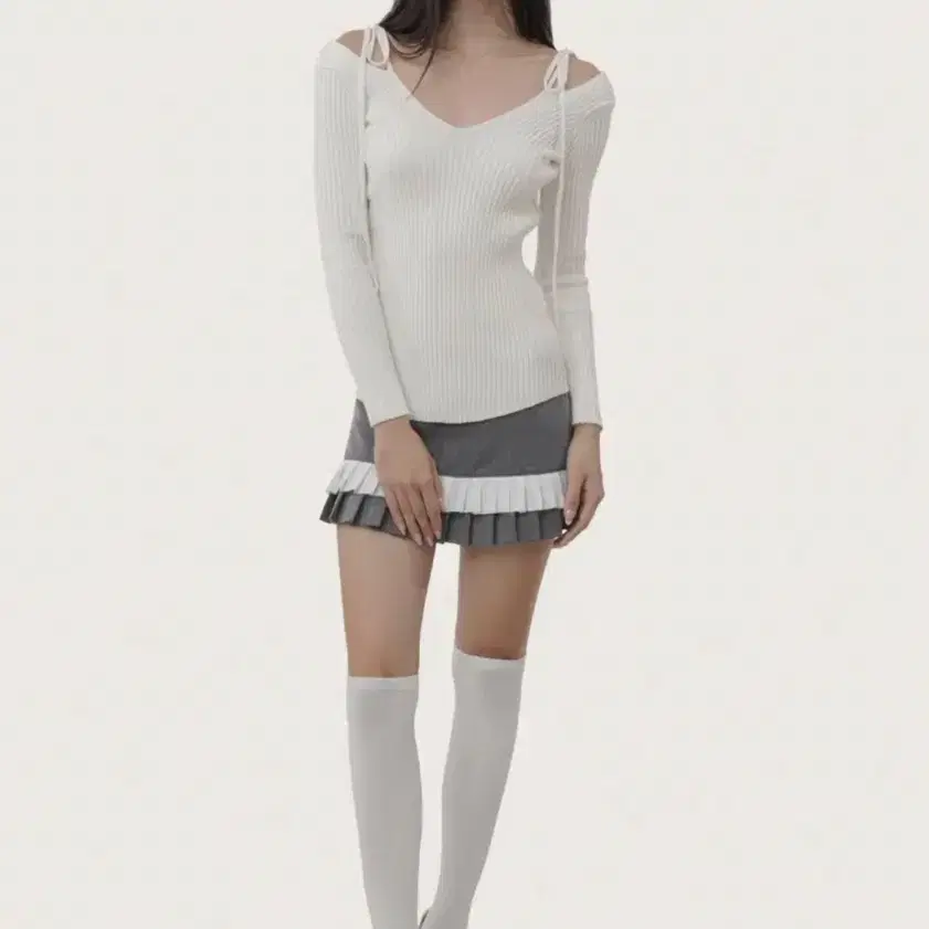 Kleesier ribbon knit 클리시어 리본 오프숄더 니트